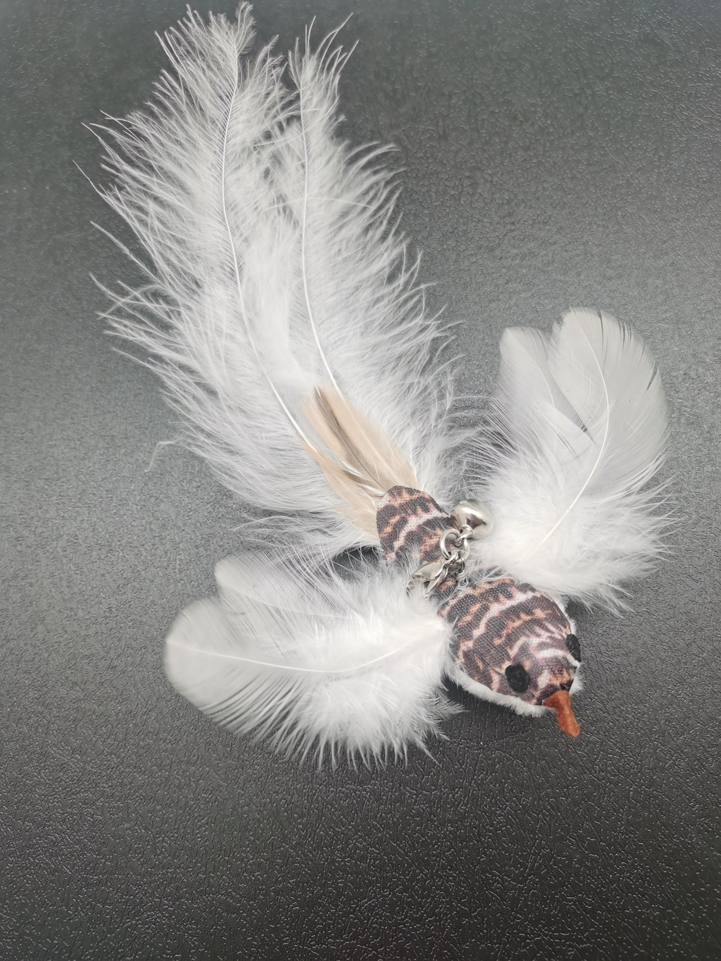 Self-play Bite-Resistant Steel Wire Suction Cup Cat Teaser Toy With Feather and Bell Feather Cat Toy